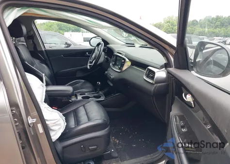 2018 Kia Sorento 3.3L Ex from USA, damaged, VIN 5XYPHDA56JG405977